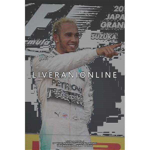 1st place Lewis Hamilton (GBR) Mercedes AMG F1. 27.09.2015. Formula 1 World Championship, Rd 14, Japanese Grand Prix, Suzuka, Japan, Race Day. AG ALDO LIVERANI SAS ONLY ITALY