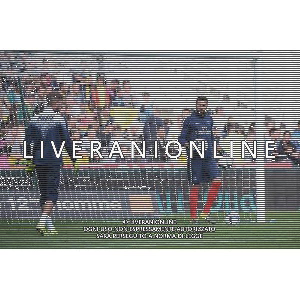 Kevin TRAPP / Salvatore SIRIGU - 26.09.2015 - Nantes / PSG - 8eme journee Ligue 1 Photo : Nolwenn Le Gouic / Icon Sport AG ALDO LIVERANI SAS ONLY ITALY