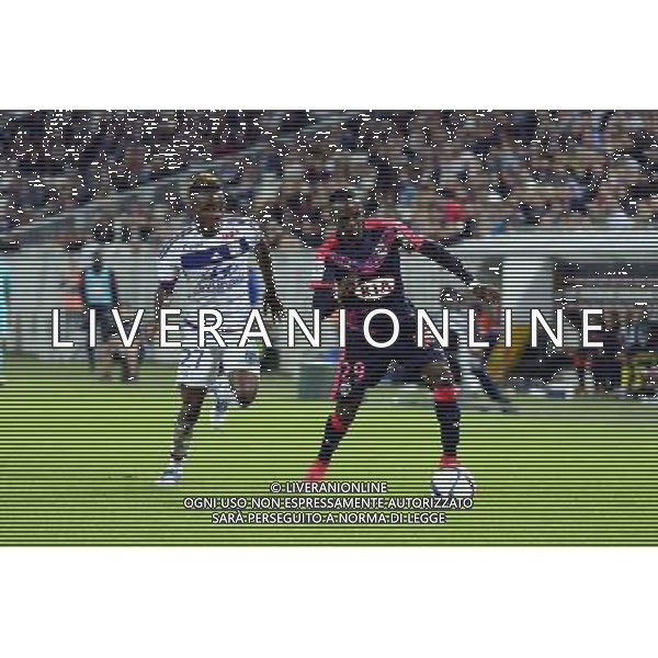 Maxime Poundje / Maxwell Cornet - 26.09.2015 - Bordeaux / Lyon - 8eme journee de Ligue 1 Photo : Caroline Blumberg / Icon Sport AG ALDO LIVERANI SAS ONLY ITALY