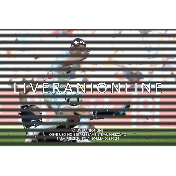 Billy KETKEOPHOMPHONE / Abdelaziz BARRADA - 27.09.2015 - Marseille / Angers - 8eme journee de Ligue 1 Photo : Gaston Petrelli / Icon Sport AG ALDO LIVERANI SAS ONLY ITALY