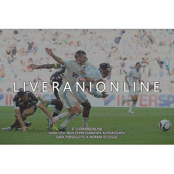 Remy CABELLA / Michy BATSHUAYI - 27.09.2015 - Marseille / Angers - 8eme journee de Ligue 1 Photo : Gaston Petrelli / Icon Sport AG ALDO LIVERANI SAS ONLY ITALY
