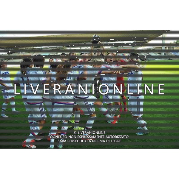VICTOIRE ET JOIE DE LYON - 27.09.2015 - Lyon / PSG - 4eme journee de Division 1 Feminine Photo : Jean Paul Thomas / Icon Spor *** Local Caption *** AG ALDO LIVERANI SAS ONLY ITALY *** Local Caption *** AG ALDO LIVERANI SAS ONLY ITALY