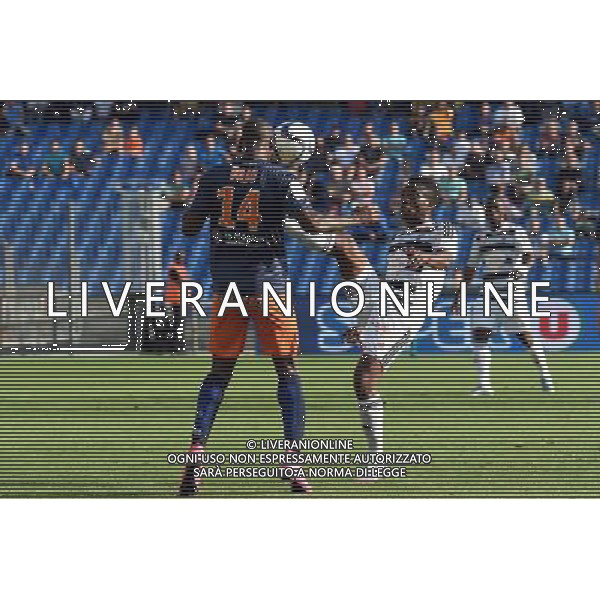 Benjamin Moukandjo / Bryan Dabo - 27.09.2015 - Montpellier / Lorient - 8eme journee de Ligue 1 Photo : Alexandre Dimou / Icon Sport AG ALDO LIVERANI SAS ONLY ITALY