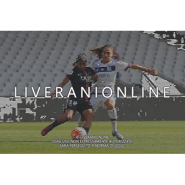 Shirley Cruz / Amel MAJRI - 27.09.2015 - Lyon / PSG - 4eme journee de Division 1 Feminine Photo : Jean Paul Thomas / Icon Sport AG ALDO LIVERANI SAS ONLY ITALY