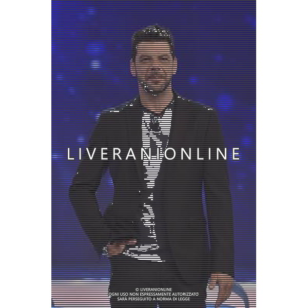 Roma - 27/09/2015 - Studi Rai Cinecitta\' -Trasmissione TV \' Domenica In \' - nella foto: Salvo Sottile / Ph. Fabrizio Corradetti - Ag. Aldo Liverani sasÂ©Agenzia Aldo Liverani S.a.s.