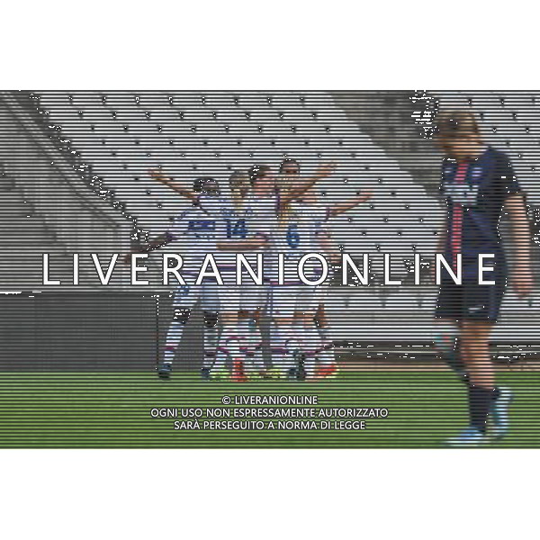 JOIE DE LYON - 27.09.2015 - Lyon / PSG - 4eme journee de Division 1 Feminine Photo : Jean Paul Thomas / Icon Sport *** Local Caption *** AG ALDO LIVERANI SAS ONLY ITALY *** Local Caption *** AG ALDO LIVERANI SAS ONLY ITALY