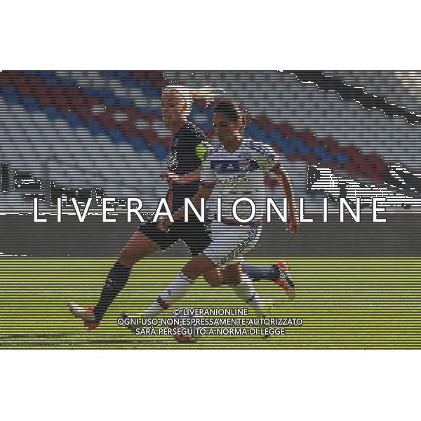 Louisa NECIB - 27.09.2015 - Lyon / PSG - 4eme journee de Division 1 Feminine Photo : Jean Paul Thomas / Icon Sport *** Local Caption *** AG ALDO LIVERANI SAS ONLY ITALY *** Local Caption *** AG ALDO LIVERANI SAS ONLY ITALY