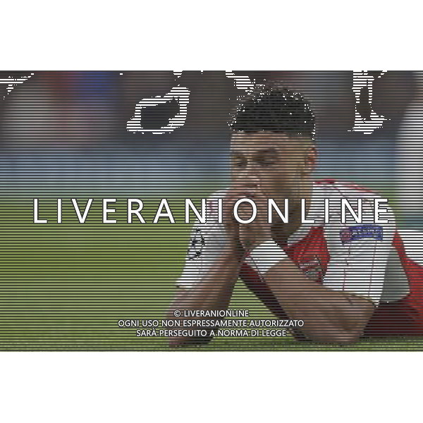 Arsenal\'s Alex Oxlade-Chamberlain reacts after missing a chance in the first half Photographer Craig Mercer/CameraSport Football - UEFA Champions League Group F - Arsenal v Olympiakos - Tuesday 29th September 2015 - Emirates Stadium - London - © CameraSport - 43 Linden Ave. Countesthorpe. Leicester. England. LE8 5PG - Tel: +44 (0) 116 277 4147 - admin@camerasport.com - www.camerasport.com AG ALDO LIVERANI SAS ONLY ITALY