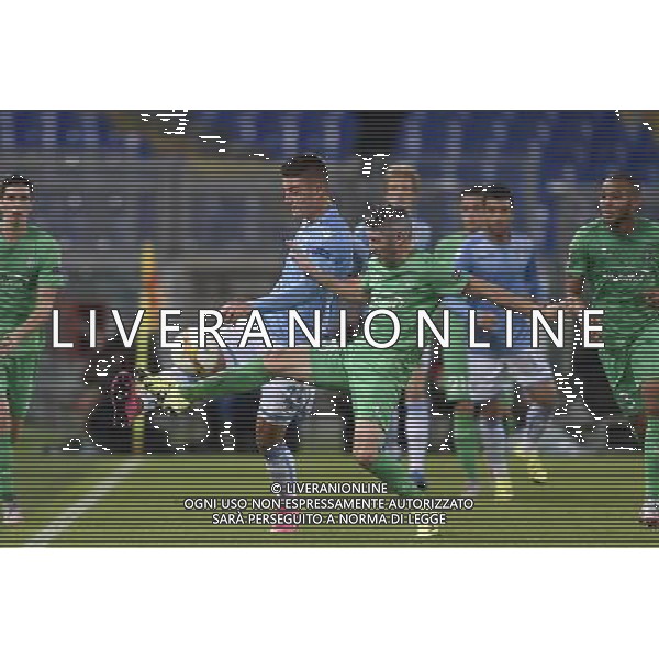 Roma - 01/10/2015 - Stadio Olimpico - UEFA Europa League 2015-2016 - Gruppo G - Lazio vs Saint Etienne - nella foto: Sergej Milinkivic-Savic e Fabien Lemoine / Ph. Fabrizio Corradetti - Ag. Aldo Liverani sas/Agenzia Aldo Liverani S.a.s.