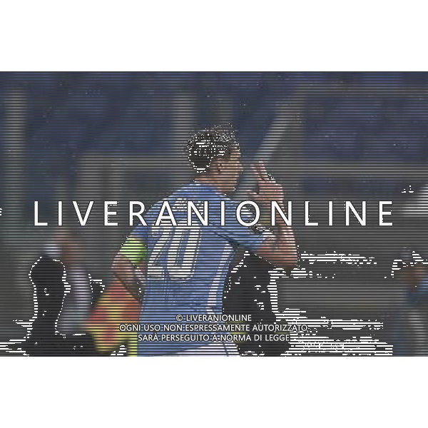 Roma - 01/10/2015 - Stadio Olimpico - UEFA Europa League 2015-2016 - Gruppo G - Lazio vs Saint Etienne - nella foto: L\'esultanza dopo il gol di Lucas Biglia / Ph. Fabrizio Corradetti - Ag. Aldo Liverani sas