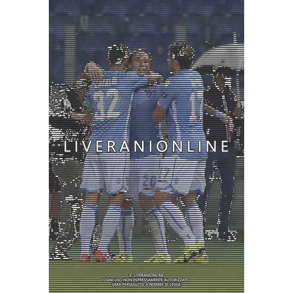 Roma - 01/10/2015 - Stadio Olimpico - UEFA Europa League 2015-2016 - Gruppo G - Lazio vs Saint Etienne - nella foto: esultanza dopo il gol di Lucas Biglia festeggiato da Danilo Cataldi e Alessandro Matri / Ph. Fabrizio Corradetti - Ag. Aldo Liverani sas