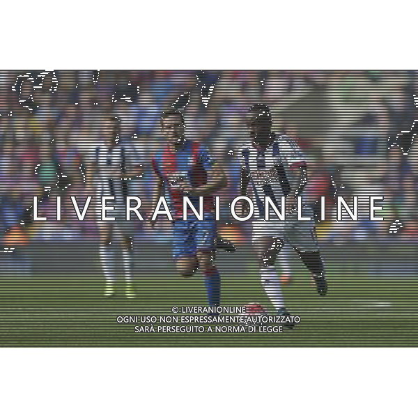 West Bromwich Albion\'s Saido Berahino in action during todays match Photographer Craig Mercer/CameraSport Football - Barclays Premiership - Crystal Palace v West Bromwich Albion - Saturday 3rd October 2015 - Selhurst Park - London © CameraSport - 43 Linden Ave. Countesthorpe. Leicester. England. LE8 5PG - Tel: +44 (0) 116 277 4147 - admin@camerasport.com - www.camerasport.com AG ALDO LIVERANI SAS ONLY ITALY