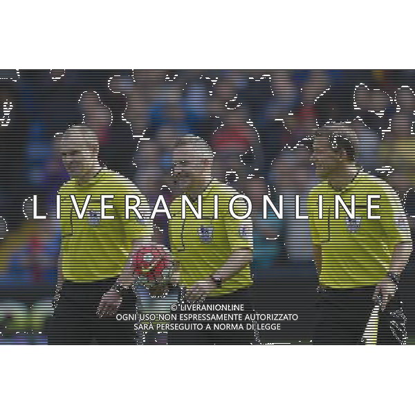 Referee Jonathan Moss (centre) leads out the officials Photographer Craig Mercer/CameraSport Football - Barclays Premiership - Crystal Palace v West Bromwich Albion - Saturday 3rd October 2015 - Selhurst Park - London © CameraSport - 43 Linden Ave. Countesthorpe. Leicester. England. LE8 5PG - Tel: +44 (0) 116 277 4147 - admin@camerasport.com - www.camerasport.com AG ALDO LIVERANI SAS ONLY ITALY