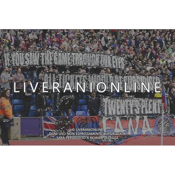 Fans protest at the price of tickets as part of the \'Twenty\'s Plenty\' campaign Photographer Craig Mercer/CameraSport Football - Barclays Premiership - Crystal Palace v West Bromwich Albion - Saturday 3rd October 2015 - Selhurst Park - London © CameraSport - 43 Linden Ave. Countesthorpe. Leicester. England. LE8 5PG - Tel: +44 (0) 116 277 4147 - admin@camerasport.com - www.camerasport.com AG ALDO LIVERANI SAS ONLY ITALY