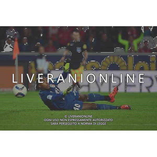 Penalty / Mike MAIGNAN - 02.10.2015 - Lille / Montpellier - 9eme journee de Ligue 1 Photo : Dave Winter / Icon Sport *** Local Caption *** AG ALDO LIVERANI SAS ONLY ITALY *** Local Caption *** AG ALDO LIVERANI SAS ONLY ITALY