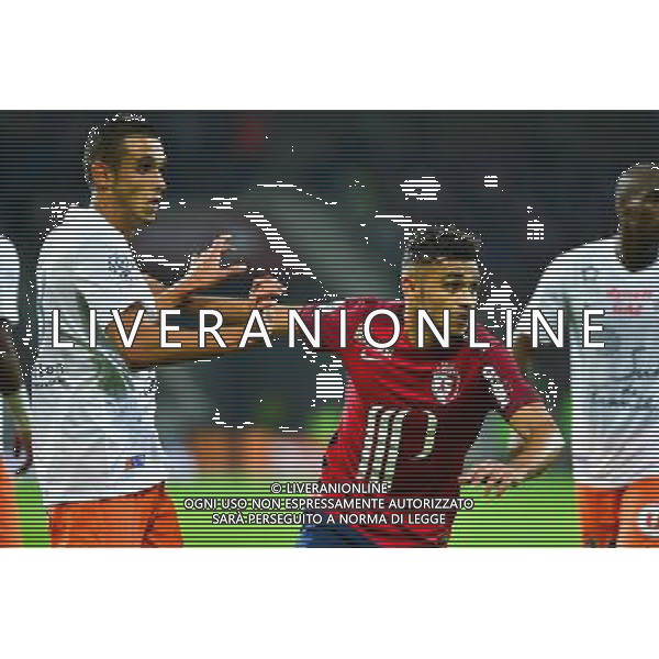 Sofiane BOUFAL / Ellyes SKHIRI - 02.10.2015 - Lille / Montpellier - 9e journee de Ligue 1 Photo: Dave Winter / Icon Sport AG ALDO LIVERANI SAS ONLY ITALY
