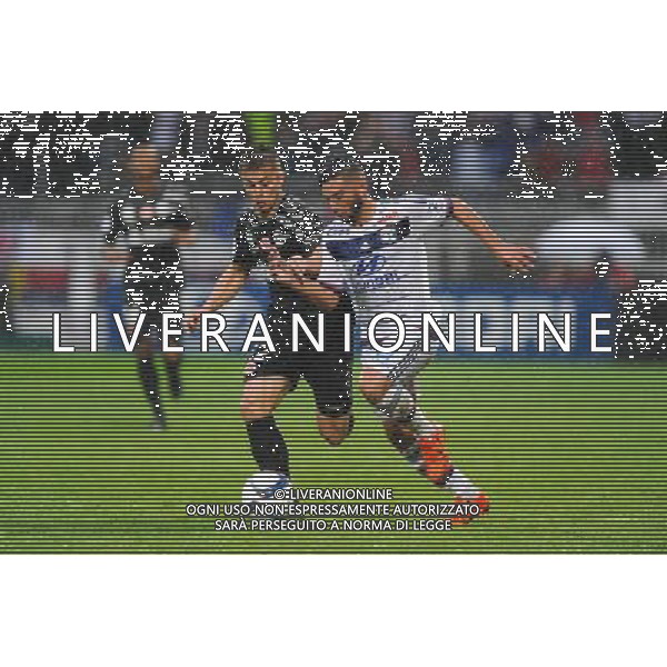 Nicolas DE PREVILLE / Jordan FERRI - 03.10.2015 - Lyon / Reims - 9eme journee de Ligue 1 Photo : Jean Paul Thomas / Icon Sport AG ALDO LIVERANI SAS ONLY ITALY