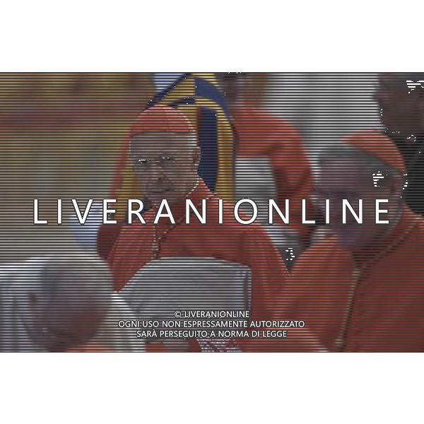 Roma - 04/10/2015 - Basilica di S. Pietro - Santa Messa dell\'Apertura della XIV Assemblea Generale Ordinaria del Sinodo dei Vescovi - nella foto: Il cardinale Angelo Bagnasco / Ph. Fabrizio Corradetti - Ag. Aldo Liverani Sas