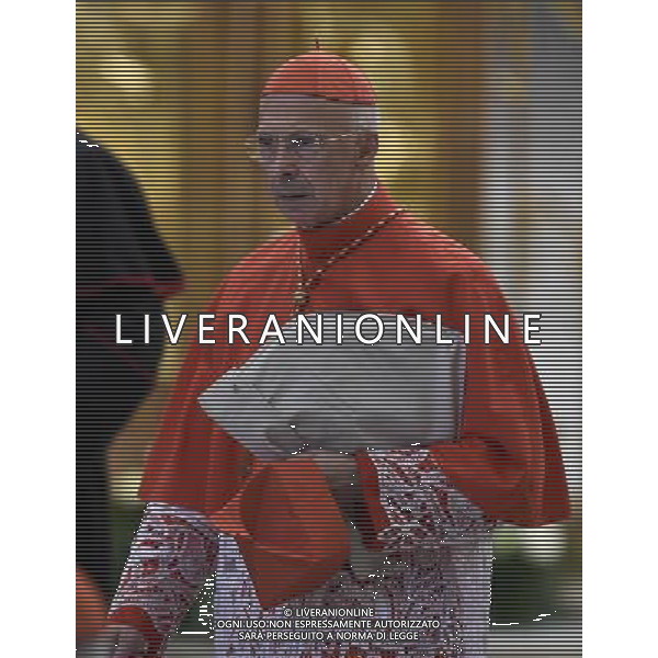 Roma - 04/10/2015 - Basilica di S. Pietro - Santa Messa dell\'Apertura della XIV Assemblea Generale Ordinaria del Sinodo dei Vescovi - nella foto: Il cardinale Angelo Bagnasco / Ph. Fabrizio Corradetti - Ag. Aldo Liverani Sas