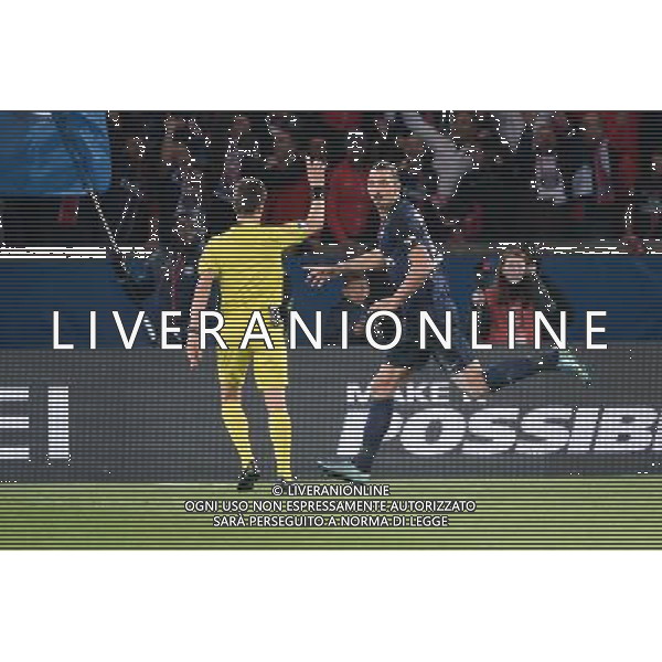 Zlatan IBRAHIMOVIC - penalty refuse - 04.10.2015 - PSG / Marseille - 9eme journee Ligue 1 Photo : Nolwenn Le Gouic / Icon Sport AG ALDO LIVERANI SAS ONLY ITALY