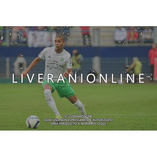 Kevin MONNET PAQUET - 04.10.2015 - Caen / Saint Etienne - Ligue 1 - 9e journee Photo: Dave Winter / Icon Sport AG ALDO LIVERANI SAS ONLY ITALY
