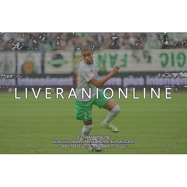 Kevin MONNET PAQUET - 04.10.2015 - Caen / Saint Etienne - Ligue 1 - 9e journee Photo: Dave Winter / Icon Sport AG ALDO LIVERANI SAS ONLY ITALY