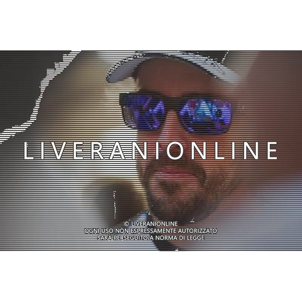 Fernando Alonso (ESP) McLaren with the media. 08.10.2015. Formula 1 World Championship, Rd 15, Russian Grand Prix, Sochi Autodrom, Sochi, Russia, Preparation Day. - www.xpbimages.com, EMail: requests@xpbimages.com - copy of publication required for printed pictures. Every used picture is fee-liable. © Copyright: Price / XPB Images /Agenzia Aldo Liverani s.a.s.