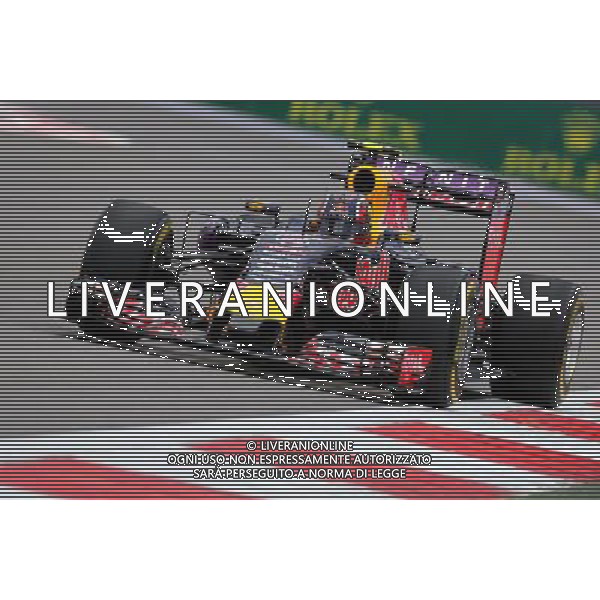 Daniil Kvyat (RUS), Red Bull Racing 09.10.2015. Formula 1 World Championship, Rd 15, Russian Grand Prix, Sochi Autodrom, Sochi, Russia, Practice Day. - www.xpbimages.com, EMail: requests@xpbimages.com - copy of publication required for printed pictures. Every used picture is fee-liable. © Copyright: Charniaux / XPB Images /Agenzia Aldo Liverani s.a.s.