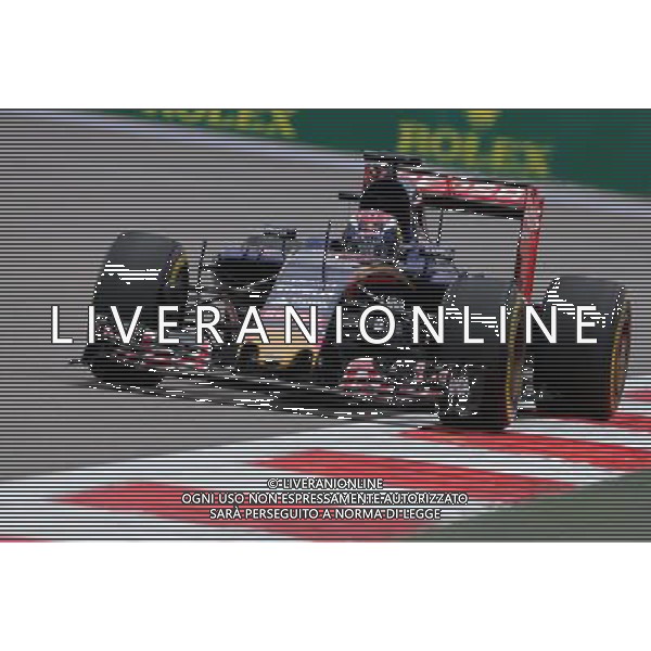 Max Verstappen (NL), Scuderia Toro Rosso 09.10.2015. Formula 1 World Championship, Rd 15, Russian Grand Prix, Sochi Autodrom, Sochi, Russia, Practice Day. - www.xpbimages.com, EMail: requests@xpbimages.com - copy of publication required for printed pictures. Every used picture is fee-liable. © Copyright: Charniaux / XPB Images /Agenzia Aldo Liverani s.a.s.