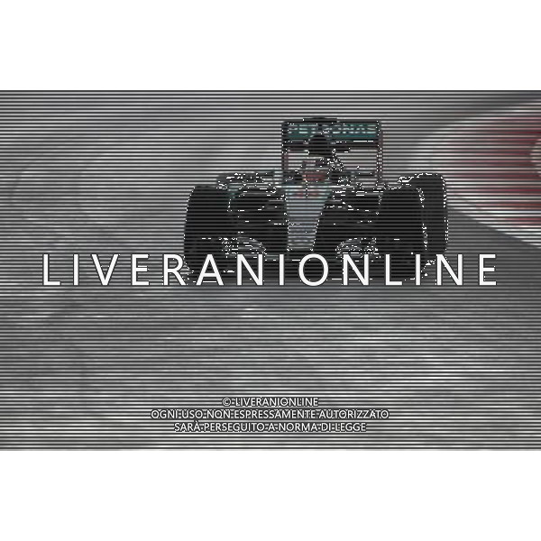 Lewis Hamilton (GBR), Mercedes AMG F1 Team 09.10.2015. Formula 1 World Championship, Rd 15, Russian Grand Prix, Sochi Autodrom, Sochi, Russia, Practice Day. - www.xpbimages.com, EMail: requests@xpbimages.com - copy of publication required for printed pictures. Every used picture is fee-liable. © Copyright: Charniaux / XPB Images /Agenzia Aldo Liverani s.a.s.
