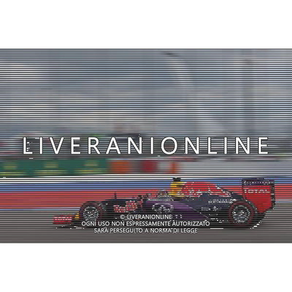 Daniil Kvyat (RUS), Red Bull Racing 10.10.2015. Formula 1 World Championship, Rd 15, Russian Grand Prix, Sochi Autodrom, Sochi, Russia, Qualifying Day. - www.xpbimages.com, EMail: requests@xpbimages.com - copy of publication required for printed pictures. Every used picture is fee-liable. © Copyright: Charniaux / XPB Images /Agenzia Aldo Liverani s.a.s.
