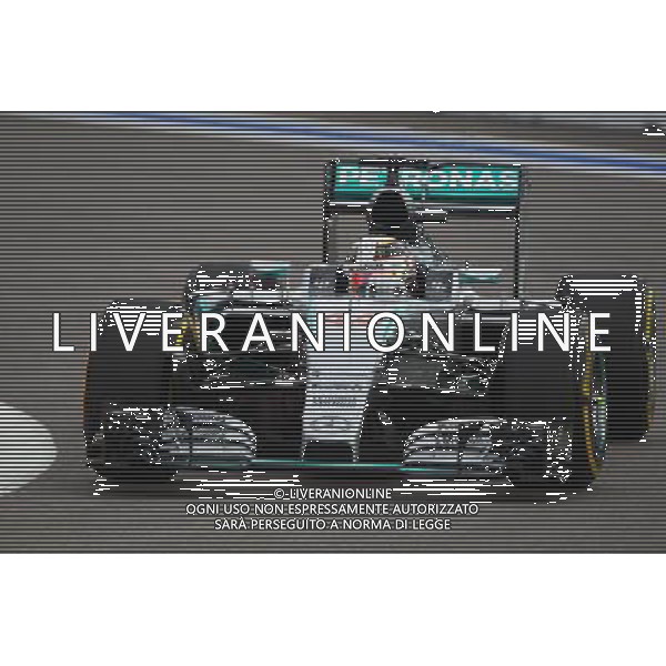 Lewis Hamilton (GBR) Mercedes AMG F1 W06. 10.10.2015. Formula 1 World Championship, Rd 15, Russian Grand Prix, Sochi Autodrom, Sochi, Russia, Qualifying Day. - www.xpbimages.com, EMail: requests@xpbimages.com - copy of publication required for printed pictures. Every used picture is fee-liable. © Copyright: Photo4 / XPB Images /Agenzia Aldo Liverani s.a.s.