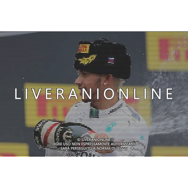 Lewis Hamilton (GBR), Mercedes AMG F1 Team 11.10.2015. Formula 1 World Championship, Rd 15, Russian Grand Prix, Sochi Autodrom, Sochi, Russia, Race Day. - www.xpbimages.com, EMail: requests@xpbimages.com - copy of publication required for printed pictures. Every used picture is fee-liable. © Copyright: Charniaux / XPB Images /Agenzia Aldo Liverani s.a.s.