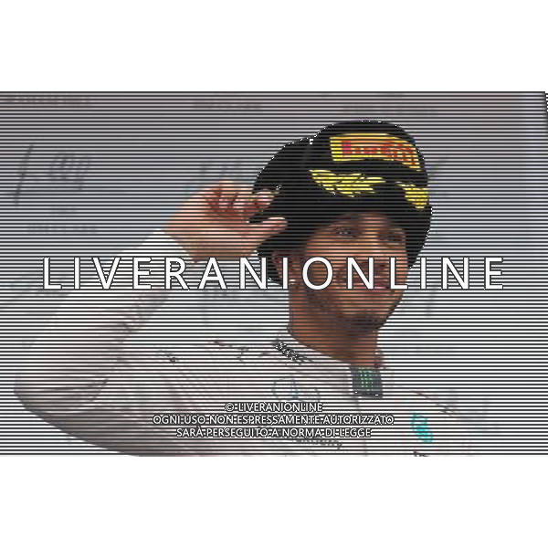 Lewis Hamilton (GBR), Mercedes AMG F1 Team 11.10.2015. Formula 1 World Championship, Rd 15, Russian Grand Prix, Sochi Autodrom, Sochi, Russia, Race Day. - www.xpbimages.com, EMail: requests@xpbimages.com - copy of publication required for printed pictures. Every used picture is fee-liable. © Copyright: Charniaux / XPB Images /Agenzia Aldo Liverani s.a.s.