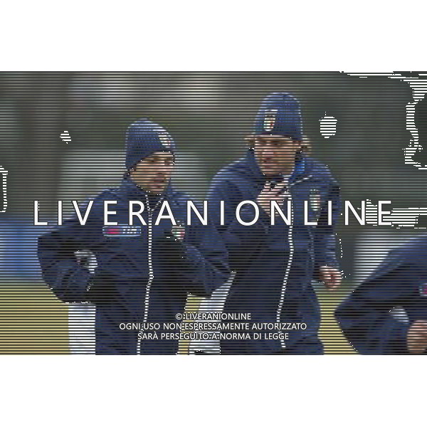 Coverciano 07/02/2005 Raduno e Allenamento Nazionale Italiana Calcio nella foto Christian Vieri e Vincenzo montella ph gianni nucci/agenzia aldo liverani