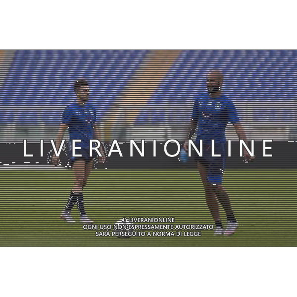 Roma - 12/10/2015 - Stadio Olimpico - Qualificazioni Euro 2016 - Allenamento prima di Italia vs Norvegia - nella foto: Stephan El Shaarawy e Simone Zaza / Ph. Fabrizio Corradetti - Ag. Aldo Liverani Sas Â©Corradetti - Ag. Aldo Liverani Sas