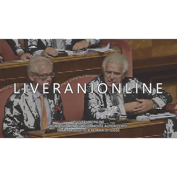 Roma - 13/10/2015 - Palazzo Madama - Votazione della legge costituzionale - nella foto: Denis Verdini e Lucio Barani / Ph. Fabrizio Corradetti - Ag. Aldo Liverani Sas/Ag. Aldo Liverani Sas