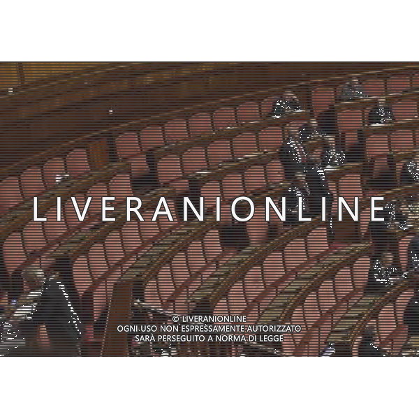 Roma - 13/10/2015 - Palazzo Madama - Votazione della legge costituzionale - nella foto: I banchi della Lega e del M5S vuoti durante il voto finale / Ph. Fabrizio Corradetti - Ag. Aldo Liverani Sas/Ag. Aldo Liverani Sas