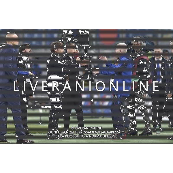 Roma - 13/10/2015 - Stadio Olimpico - Qualificazioni Euro 2016 - Italia vs Norvegia - nella foto: esultanza di Antonio Conte che festeggia con lo staff a fine gara / Ph. Fabrizio Corradetti - Ag. Aldo Liverani Sas