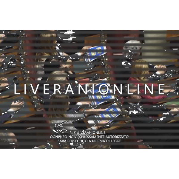 Roma - 15/10/2015 - Montecitorio - Cerimonia per il sessantesimo anniversario dell\'adesione dell\'Italia alle Nazioni Unite - nella foto: I deputati di Forza Italia con i cartelli \' Maro\' Liberi \' / Ph. Fabrizio Corradetti - Ag. Aldo Liverani Sas/Ag. Aldo Liverani Sas
