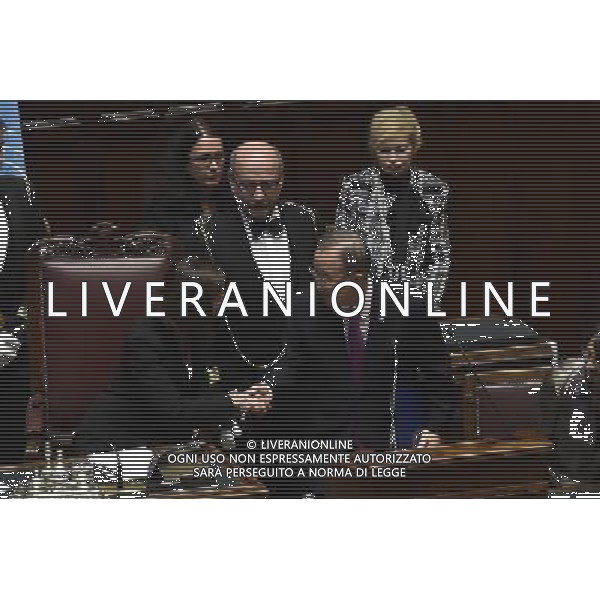 Roma - 15/10/2015 - Montecitorio - Cerimonia per il sessantesimo anniversario dell\'adesione dell\'Italia alle Nazioni Unite - nella foto: Il Segretario Generale dell\'Onu Ban Ki-moon saluta Laura Boldrini / Ph. Fabrizio Corradetti - Ag. Aldo Liverani Sas/Ag. Aldo Liverani Sas