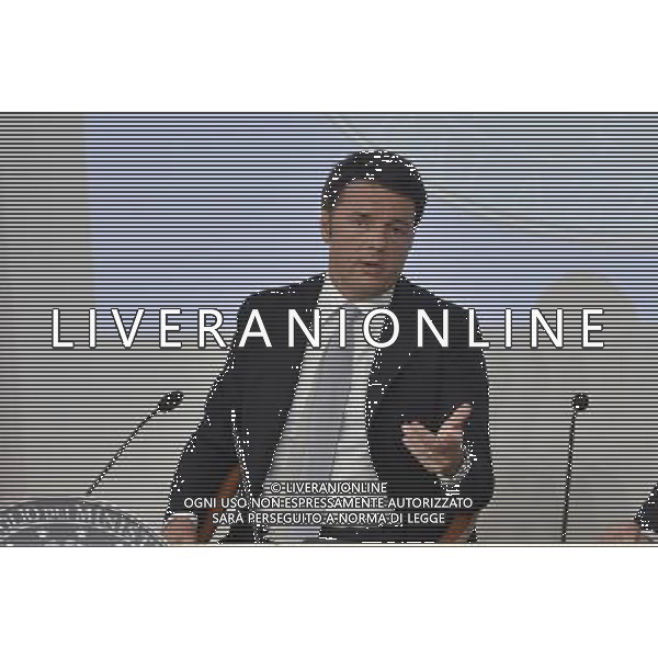 Roma - 15/10/2015 - Palazzo Chigi - Conferenza stampa dopo il Consiglio dei Ministri - nella foto: Matteo Renzi /Ph. Fabrizio Corradetti - Ag. Aldo Liverani sas/Ag. Aldo Liverani Sas