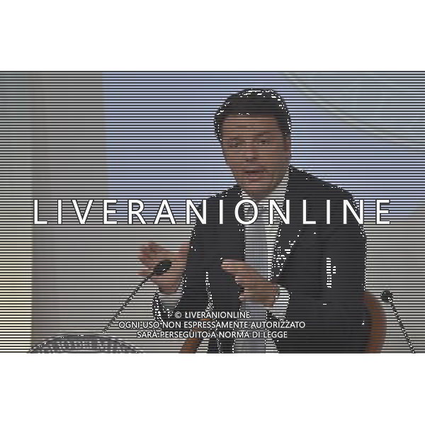 Roma - 15/10/2015 - Palazzo Chigi - Conferenza stampa dopo il Consiglio dei Ministri - nella foto: Matteo Renzi /Ph. Fabrizio Corradetti - Ag. Aldo Liverani sas/Ag. Aldo Liverani Sas
