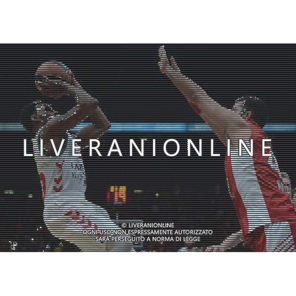 Turkish Airline Eurolega 2015/2016 Regular Season Milano - 16.10.2015 EA7 Emporio Armani Milano-Laboral Kutxa Vitoria Nella Foto:Adams Darius /Ph.Vitez-Ag. Aldo Liverani