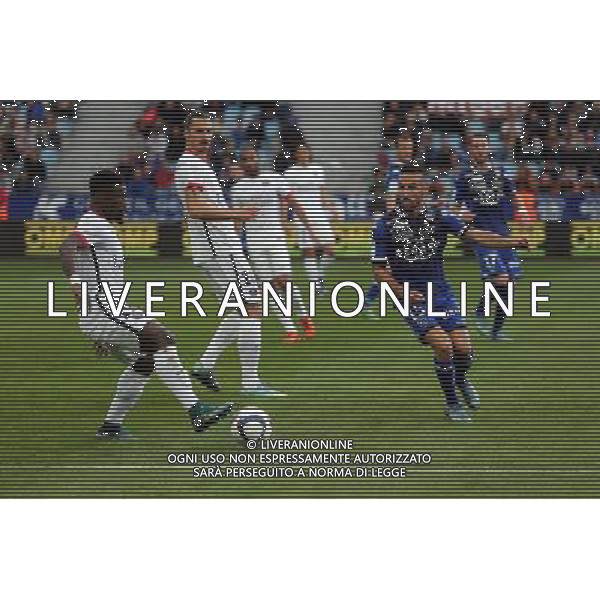 Zlatan IBRAHIMOVIC / Serge AURIER - 17.10.2015 - Bastia / PSG - 10eme journee de Ligue1 Photo : Michel Maestracci / Icon Sport AG ALDO LIVERANI SAS ONLY ITALY