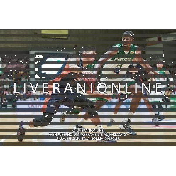 Steven Gray / Mouhammadou Jaiteh - 17.10.2015 - Nanterre / Gravelines Dunkerque - 4eme journee Pro A Photo : Anthony Dibon / Icon Sport AG ALDO LIVERANI SAS ONLY ITALY