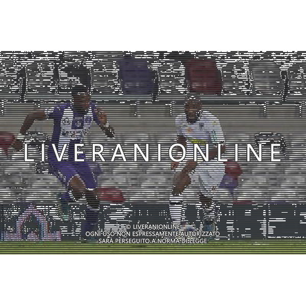 Gilles Christ Sunu - 17.10.2015 - Toulouse / Angers - 10eme journee de Ligue1 Photo : Manuel Blondeau / Icon Sport *** Local Caption *** / Ag. Aldo Liverani Sas - ITALY ONLY - EDITORIAL USE ONLY