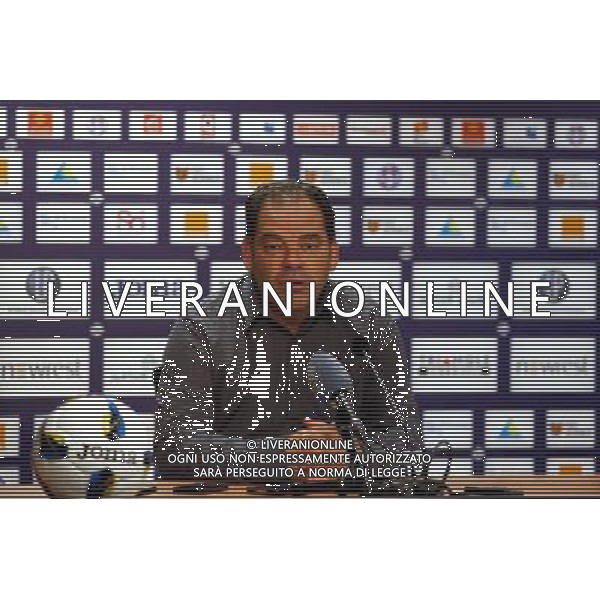 Stephane Moulin - 17.10.2015 - Toulouse / Angers - 10eme journee de Ligue1 Photo : Manuel Blondeau / Icon Sport *** Local Caption *** / Ag. Aldo Liverani Sas - ITALY ONLY - EDITORIAL USE ONLY
