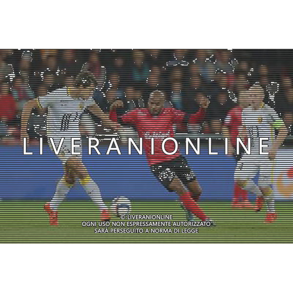 Jimmy BRIAND / Renato CIVELLI - 17.10.2015 - Guingamp / Lille - 10eme journee de Ligue1 Photo : Vincent Michel / Icon Sport/ Ag. Aldo Liverani Sas - ITALY ONLY - EDITORIAL USE ONLY