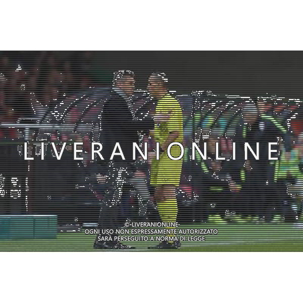 Jocelyn GOURVENNEC / Hakim BEN EL HADJ - 17.10.2015 - Guingamp / Lille - 10eme journee de Ligue1 Photo : Vincent Michel / Icon Sport/ Ag. Aldo Liverani Sas - ITALY ONLY - EDITORIAL USE ONLY